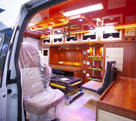 香格里拉市车辆内部展示